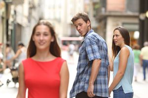 Distracted Boyfriend: blank meme template