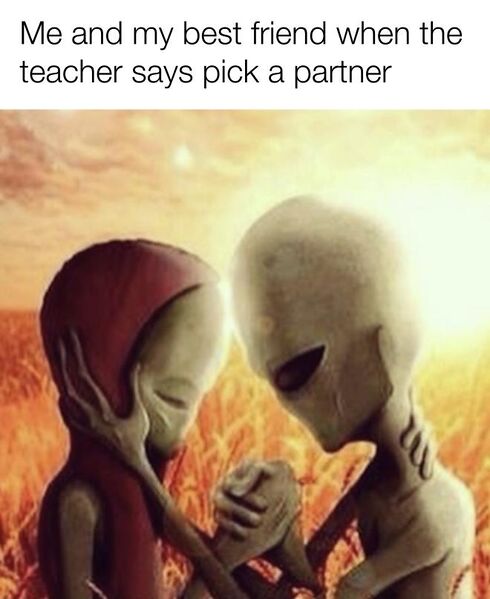 File:Aliens Holding Hands meme 4.jpg